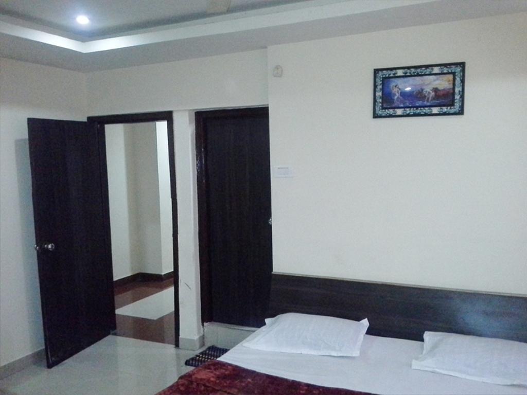 Hotel Amogha Residency Χιντεραμπάντ Εξωτερικό φωτογραφία